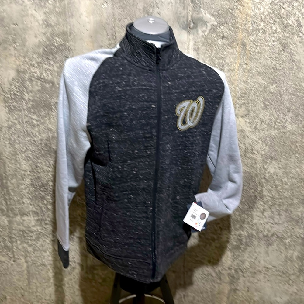 Fanatics World Series 2019 Washington Nationals jacket.